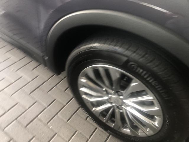 used 2024 Cadillac XT4 car, priced at $34,995