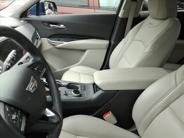used 2022 Cadillac XT4 car, priced at $29,300