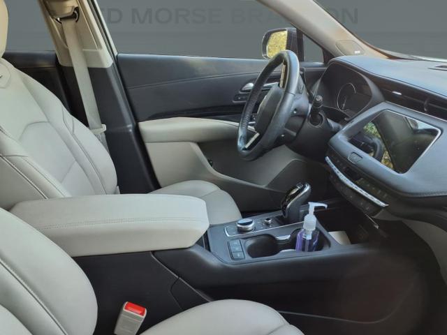 used 2022 Cadillac XT4 car, priced at $28,472