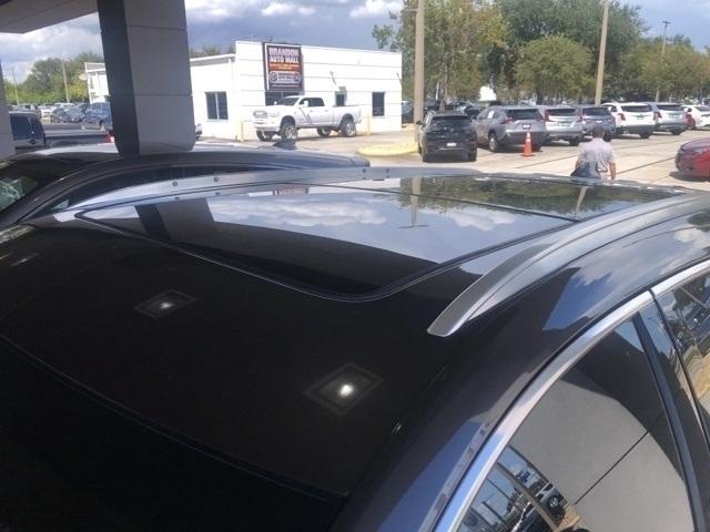 used 2020 Cadillac XT5 car, priced at $18,900