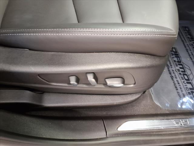 used 2023 Cadillac XT5 car, priced at $34,081