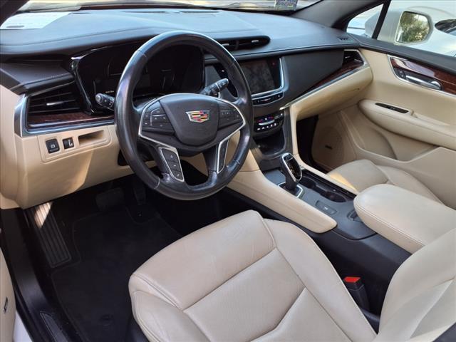 used 2018 Cadillac XT5 car, priced at $20,035