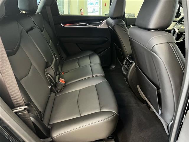 used 2022 Cadillac XT5 car, priced at $35,691