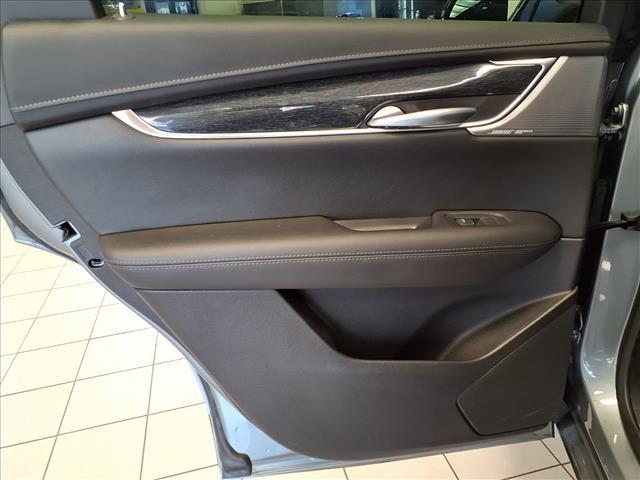 used 2023 Cadillac XT5 car, priced at $29,600