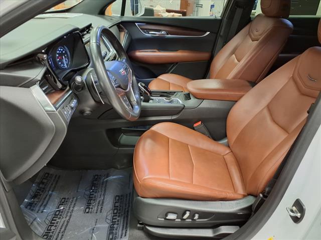 used 2020 Cadillac XT5 car, priced at $24,182