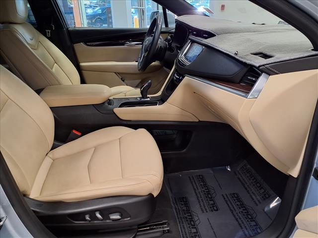 used 2017 Cadillac XT5 car, priced at $14,900