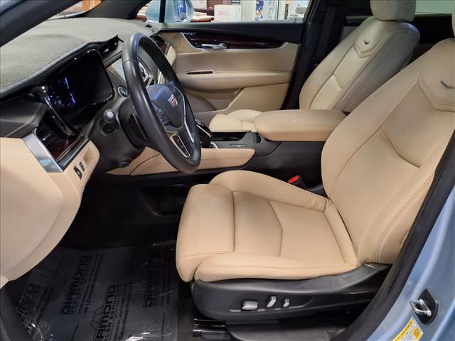 used 2017 Cadillac XT5 car, priced at $14,900