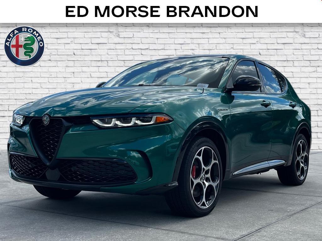new 2024 Alfa Romeo Tonale car, priced at $47,352