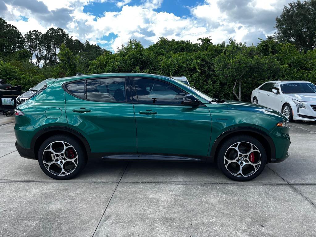 new 2024 Alfa Romeo Tonale car, priced at $47,352
