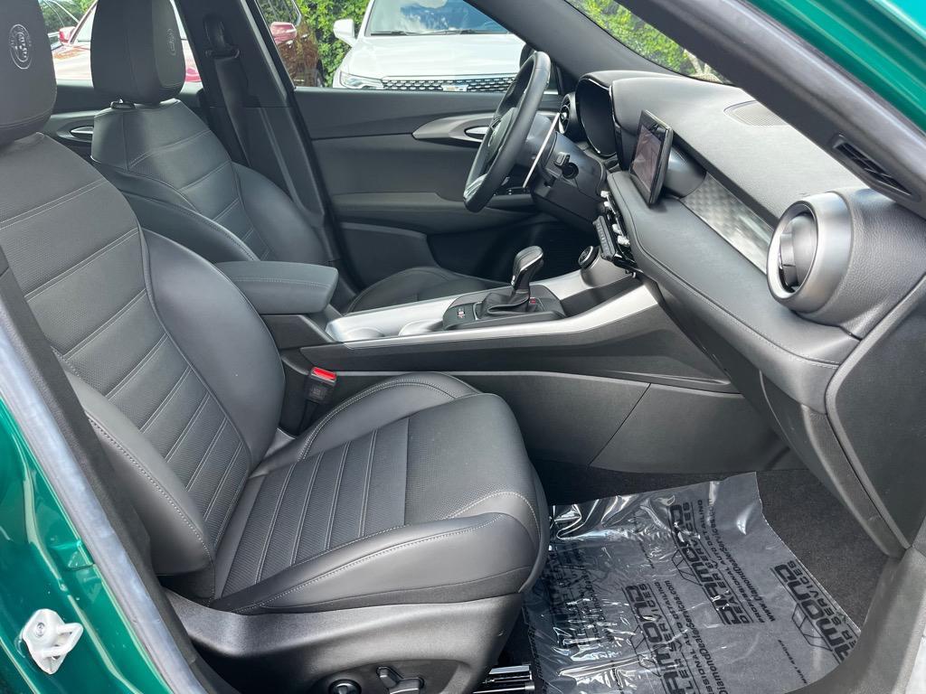 new 2024 Alfa Romeo Tonale car, priced at $47,352