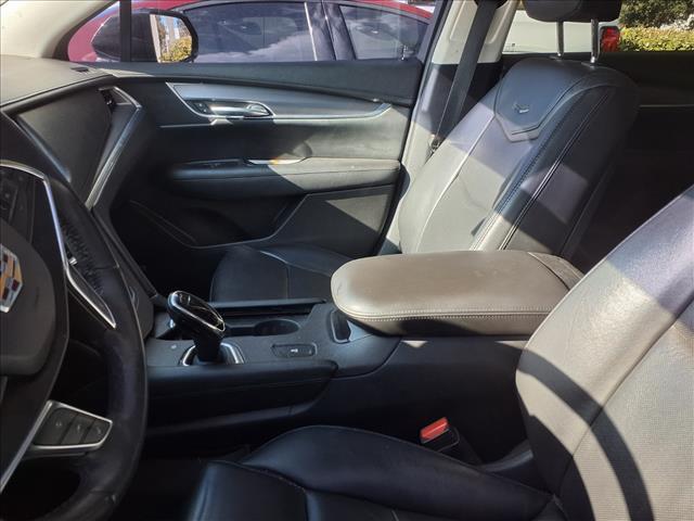 used 2018 Cadillac XT5 car, priced at $18,789