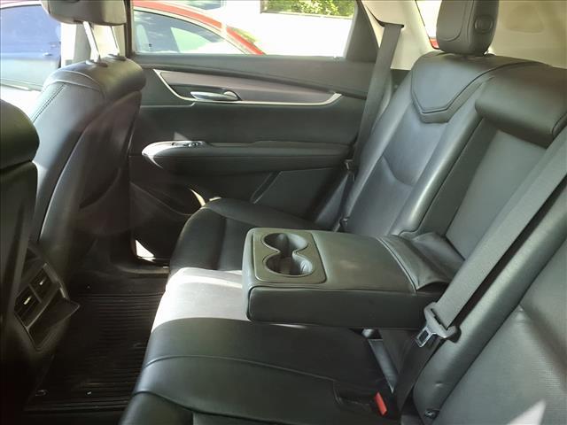 used 2018 Cadillac XT5 car, priced at $18,789