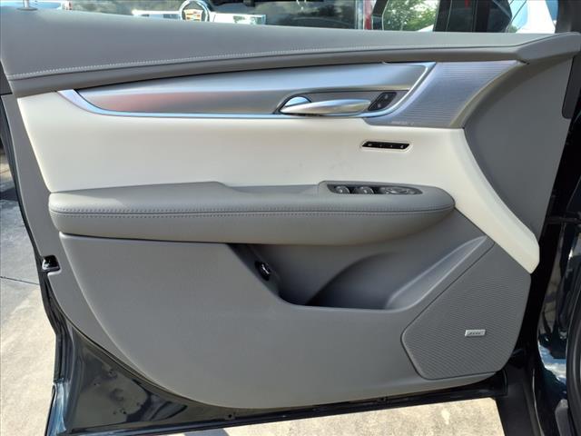 used 2025 Cadillac XT5 car, priced at $45,861