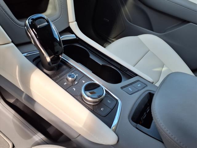 used 2025 Cadillac XT5 car, priced at $45,861
