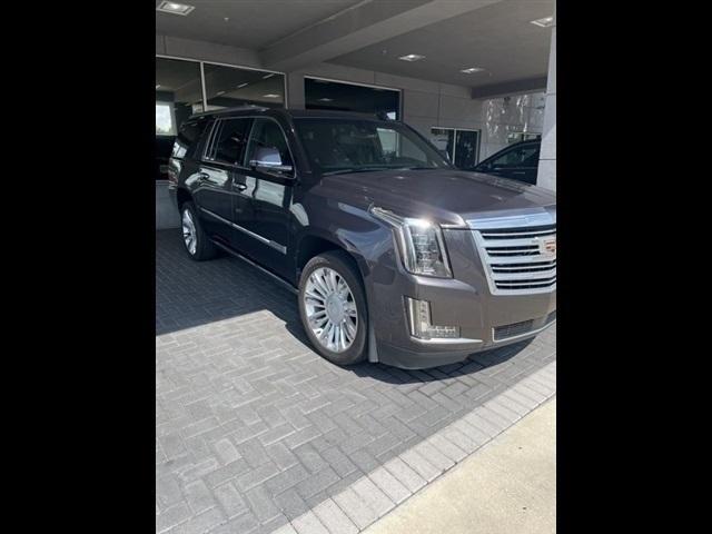 used 2016 Cadillac Escalade ESV car, priced at $24,995