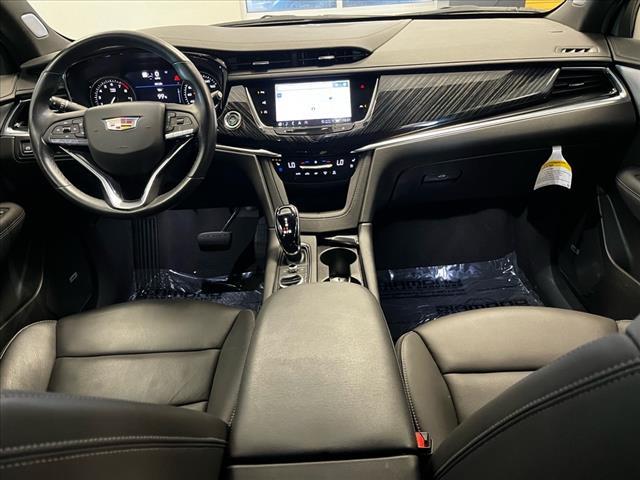 used 2024 Cadillac XT6 car, priced at $47,388