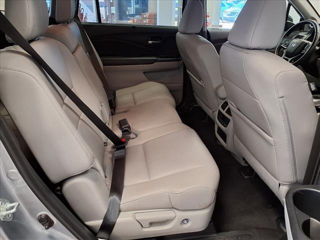 used 2022 Honda Pilot car, priced at $27,800