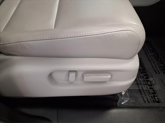 used 2022 Honda Pilot car, priced at $27,800