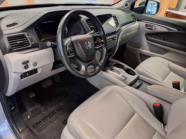 used 2022 Honda Pilot car, priced at $27,800