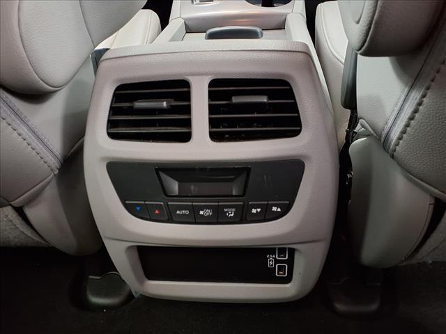 used 2022 Honda Pilot car, priced at $27,800