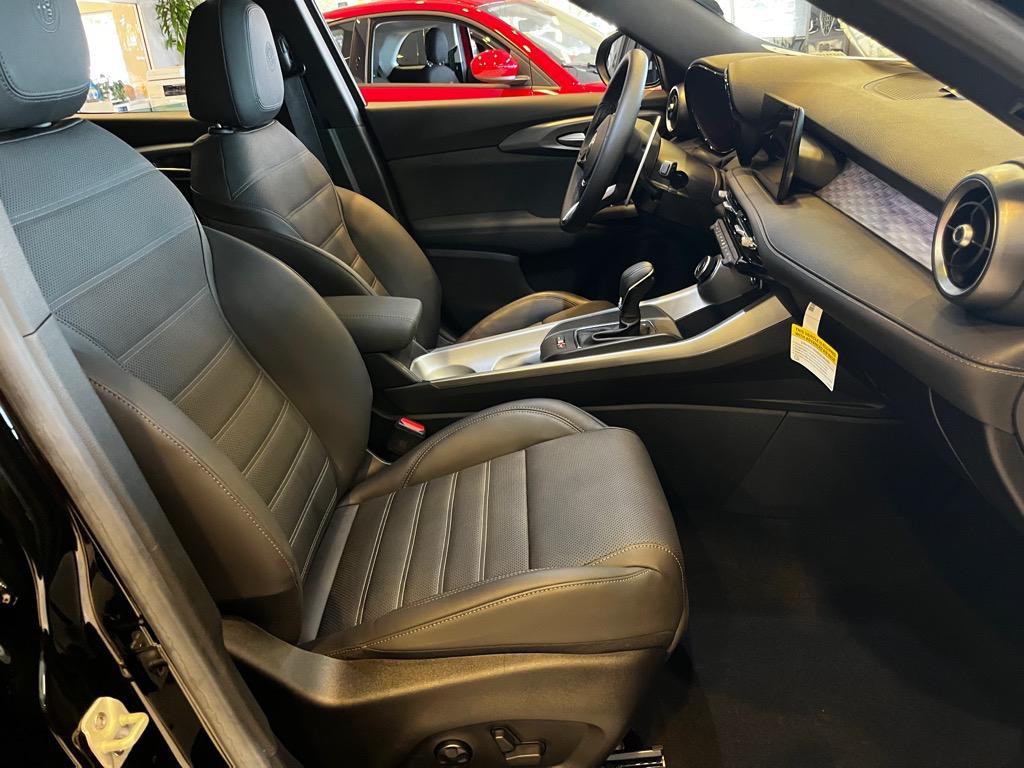 new 2024 Alfa Romeo Tonale car, priced at $50,470