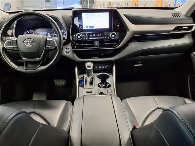 used 2023 Toyota Highlander car, priced at $34,651