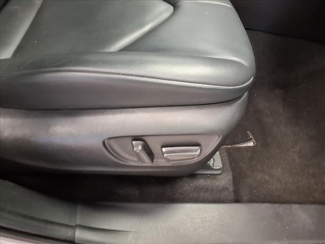 used 2023 Toyota Highlander car, priced at $34,651