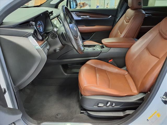 used 2021 Cadillac XT5 car, priced at $30,732