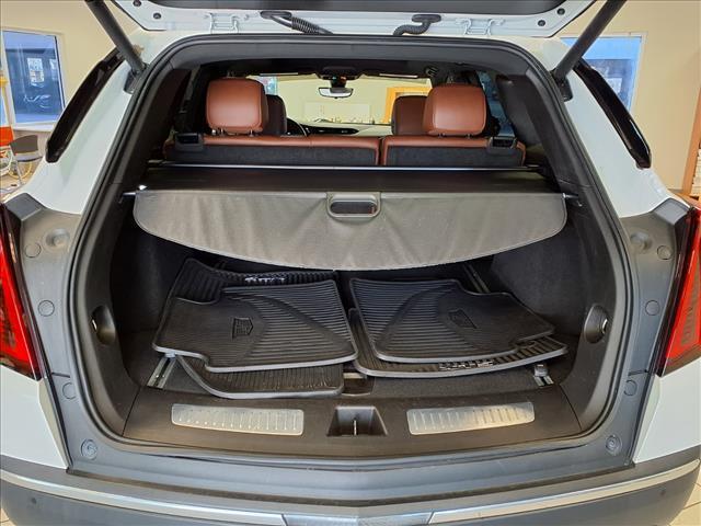 used 2021 Cadillac XT5 car, priced at $30,732