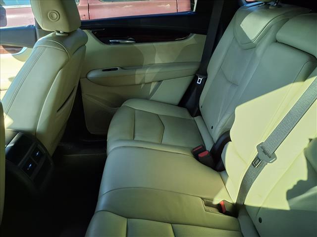 used 2017 Cadillac XT5 car, priced at $17,173