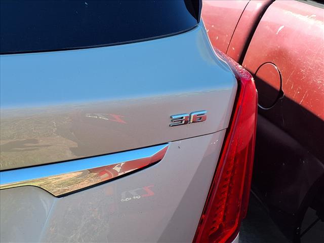 used 2017 Cadillac XT5 car, priced at $17,173