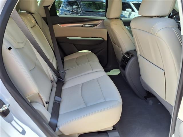 used 2024 Cadillac XT5 car, priced at $38,491