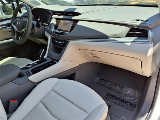 used 2024 Cadillac XT5 car, priced at $38,491