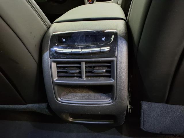used 2021 Cadillac XT5 car, priced at $29,367