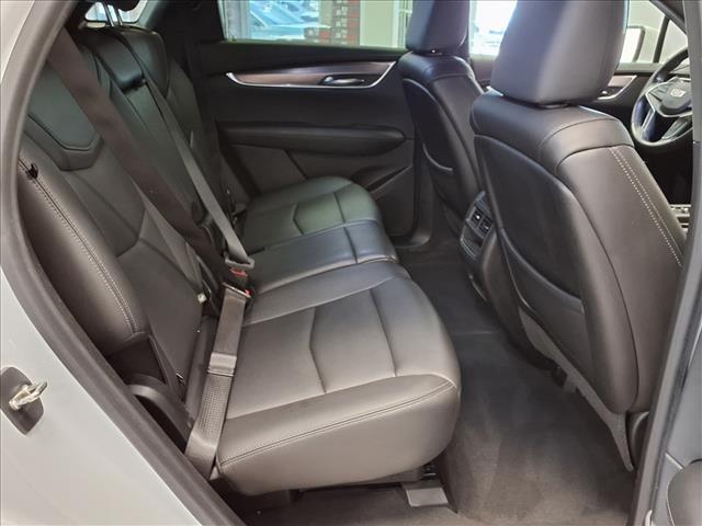 used 2021 Cadillac XT5 car, priced at $20,565