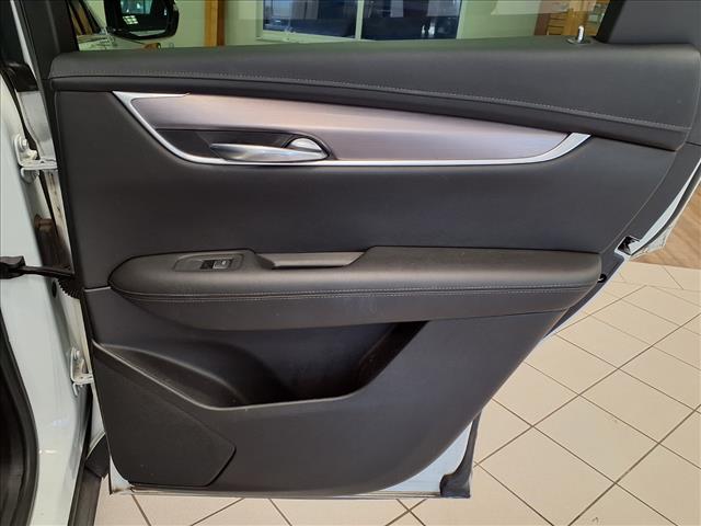 used 2021 Cadillac XT5 car, priced at $20,565