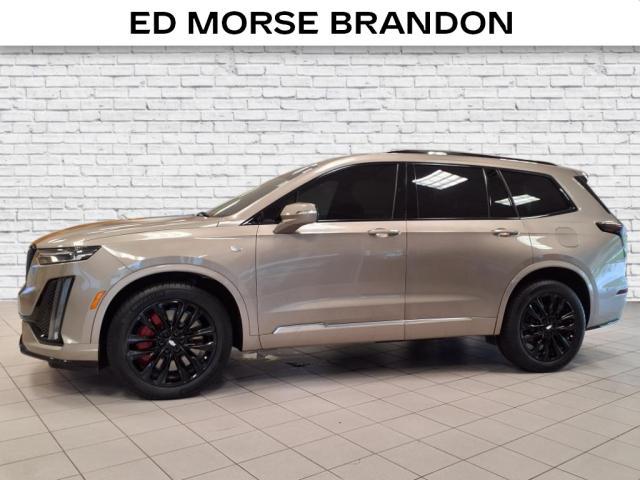 used 2022 Cadillac XT6 car, priced at $38,534