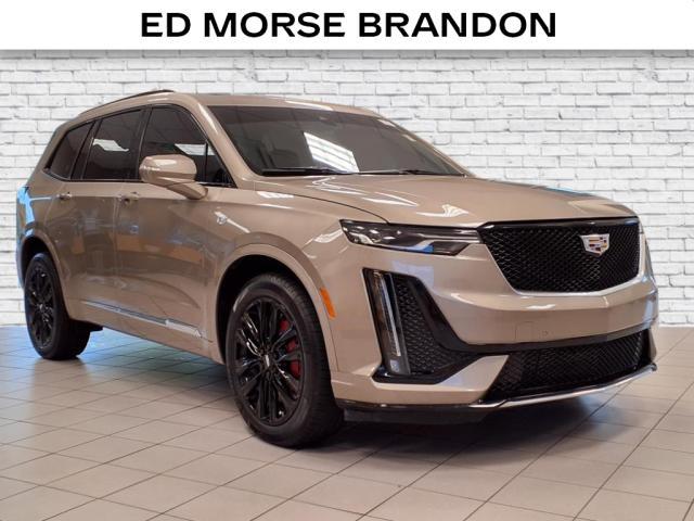 used 2022 Cadillac XT6 car, priced at $38,534