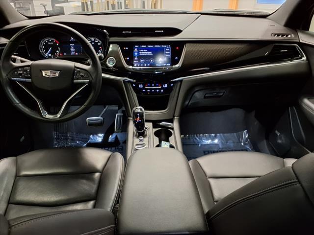 used 2022 Cadillac XT6 car, priced at $38,534