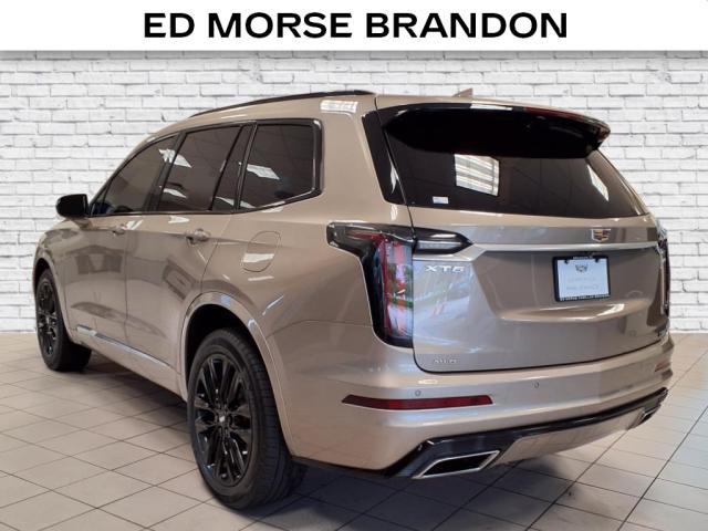 used 2022 Cadillac XT6 car, priced at $38,534