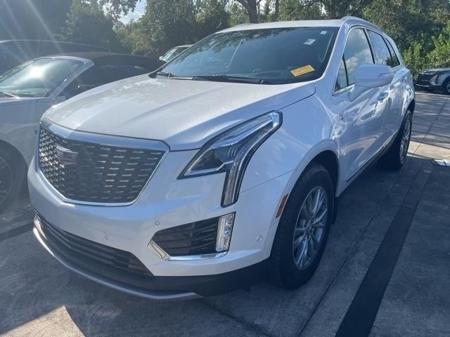 used 2023 Cadillac XT5 car, priced at $34,491