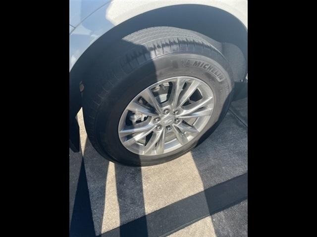 used 2023 Cadillac XT5 car, priced at $34,491
