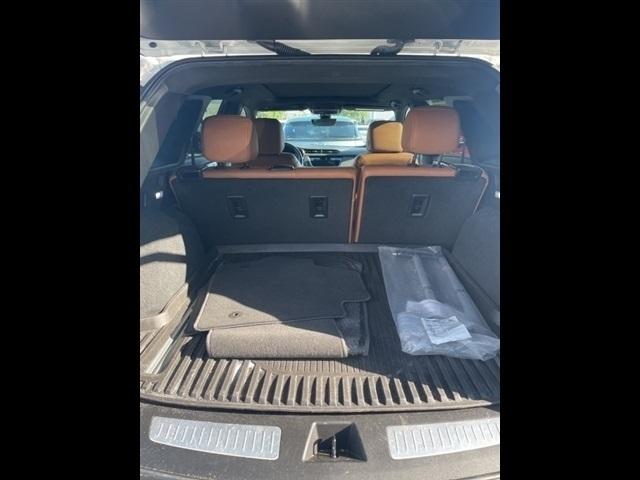 used 2023 Cadillac XT5 car, priced at $34,491