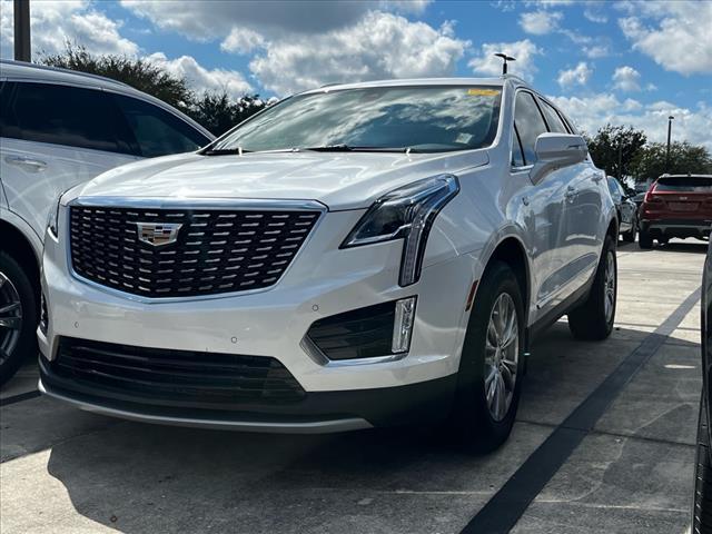 used 2022 Cadillac XT5 car, priced at $34,391