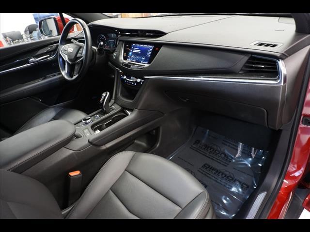 used 2021 Cadillac XT5 car, priced at $33,800