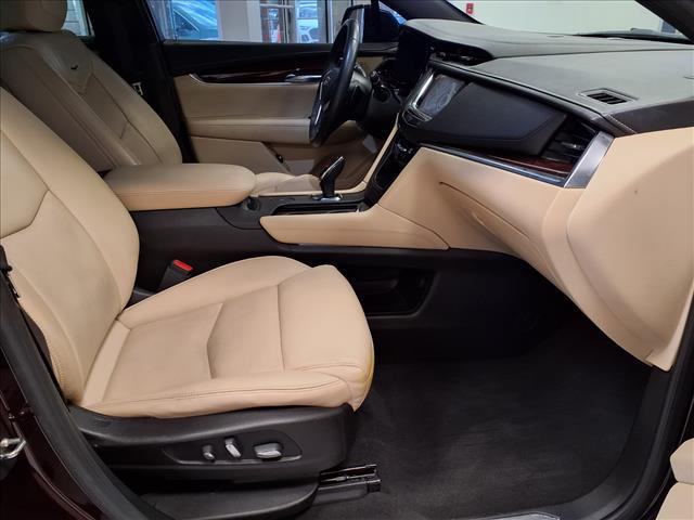 used 2018 Cadillac XT5 car, priced at $14,995
