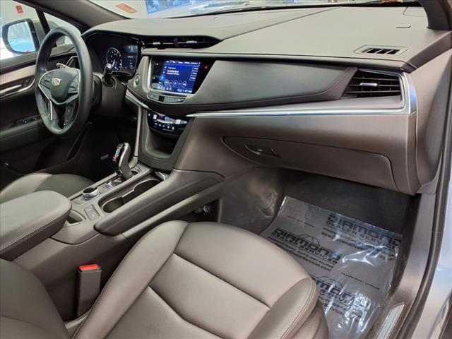 used 2024 Cadillac XT5 car, priced at $36,969