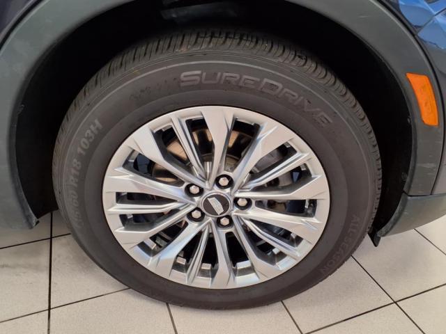 used 2024 Cadillac XT4 car, priced at $34,987
