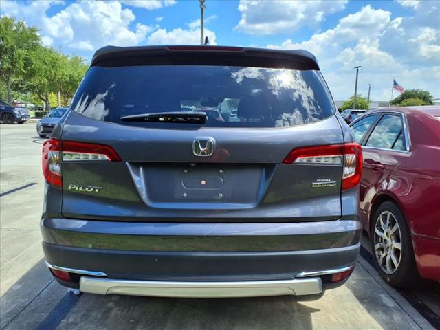 used 2022 Honda Pilot car, priced at $28,625