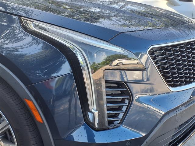 used 2020 Cadillac XT4 car, priced at $24,728